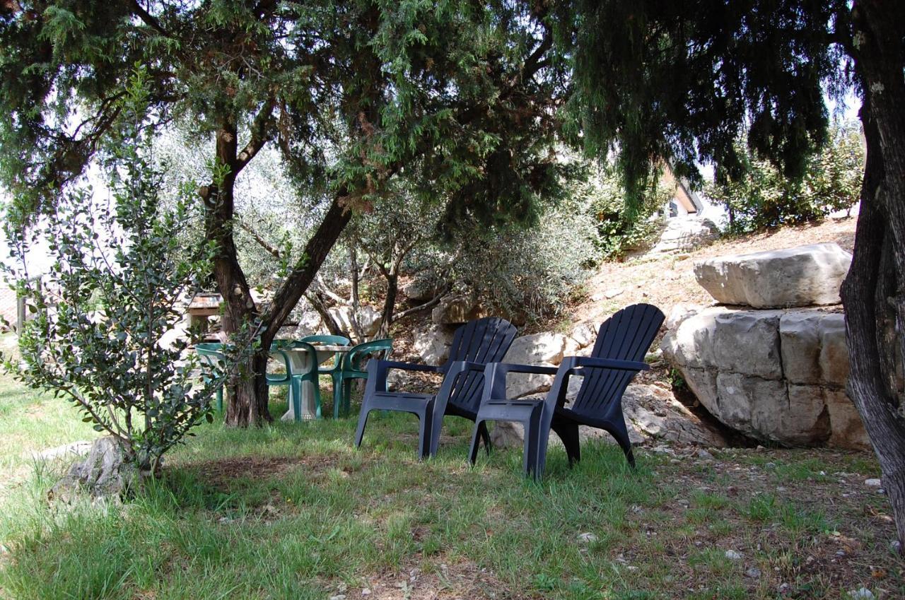 Village de gites Mas de la Bastide Joyeuse Exterior foto